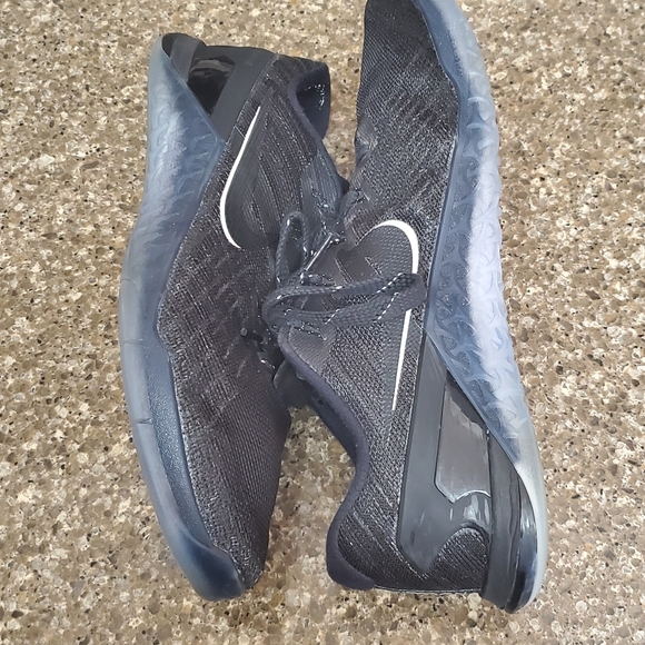 Nike Metcon 3 - Picture 2 of 5